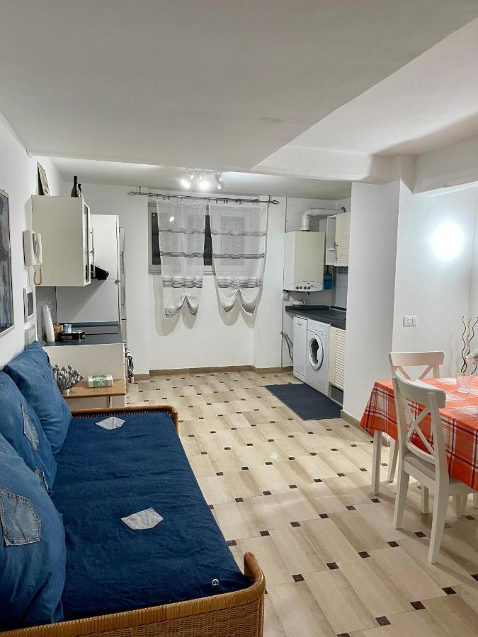 Celeste Apartment Генуа Екстериор снимка
