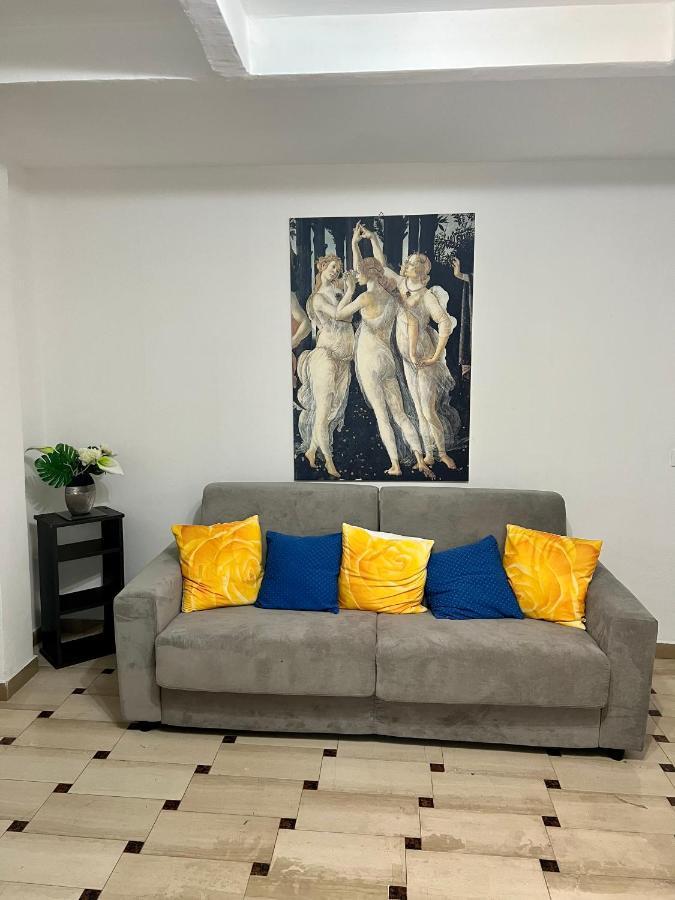 Celeste Apartment Генуа Екстериор снимка