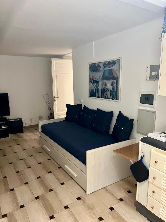 Celeste Apartment Генуа Екстериор снимка